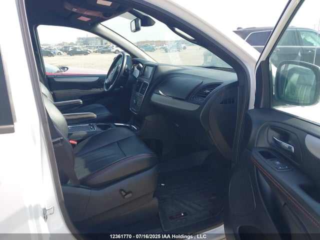 2C4RDGEG3JR349428 Dodge Grand Caravan