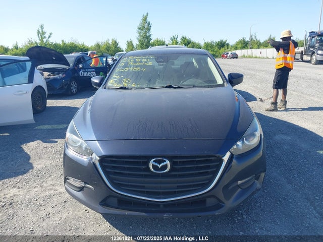 3MZBN1U73JM239884 Mazda pe