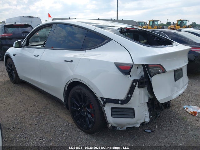 7SAYGDEF2PF666276 Tesla Model Y