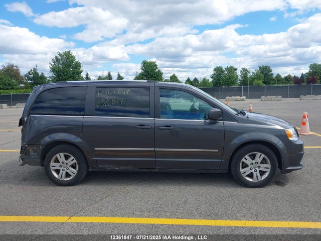 2C4RDGDG5GR376818 Dodge Grand Caravan
