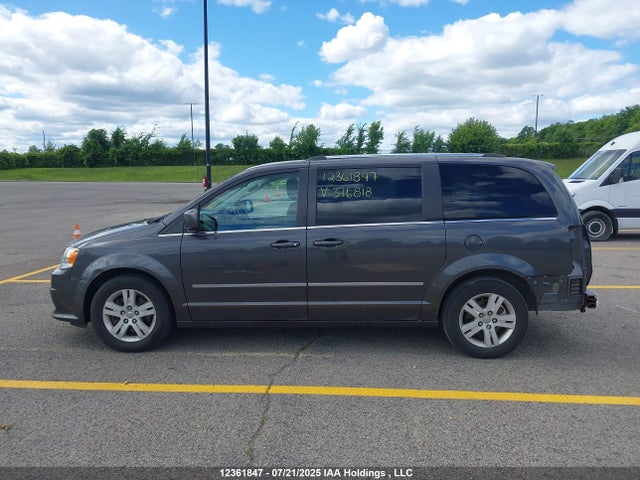 2C4RDGDG5GR376818 Dodge Grand Caravan