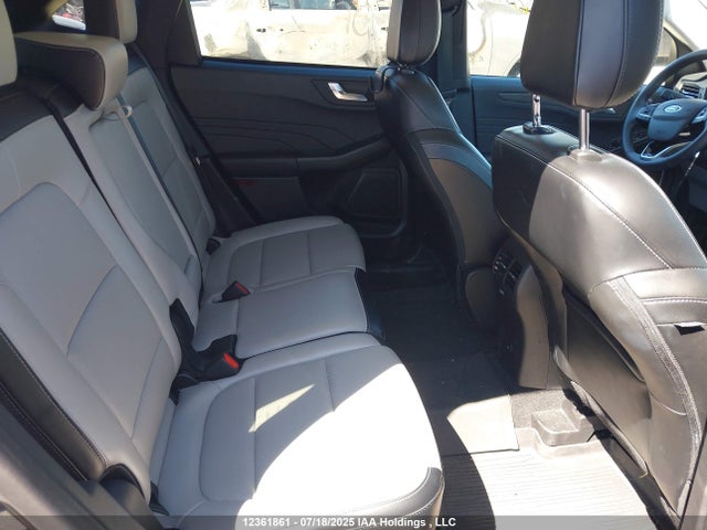 1FMCU9JA9PUA21327 Ford gtdi a