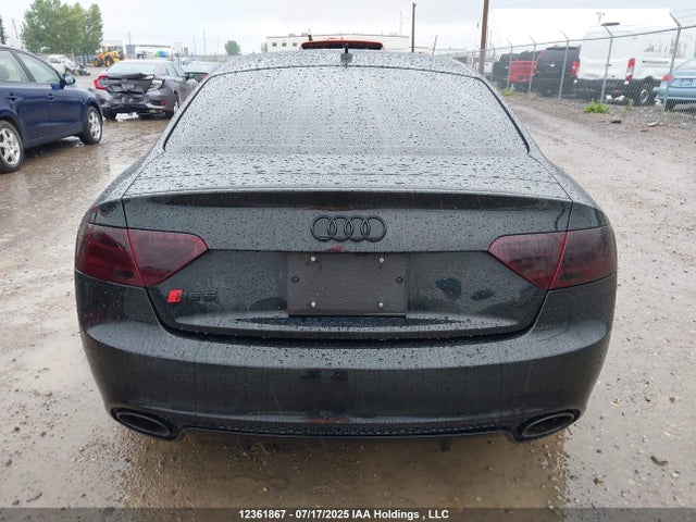 WUAC6BFR0FA900142 Audi 2015