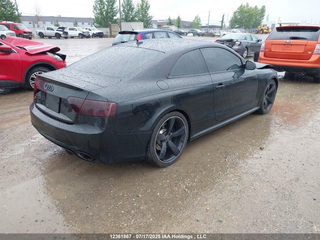 WUAC6BFR0FA900142 Audi 2015