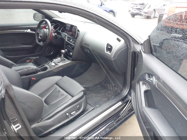 WUAC6BFR0FA900142 Audi 2015