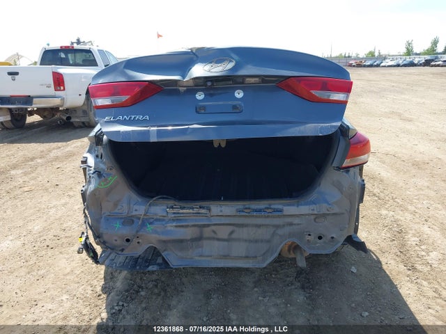 KMHD84LF0HU099954 Hyundai Elantra