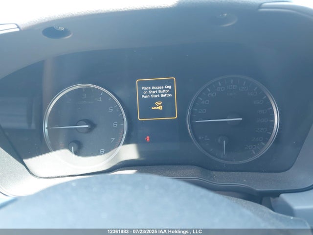 JF2GUADC4R8215488 Subaru na