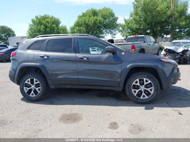 1C4PJMBSXFW678715 Jeep 2015