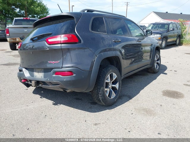 1C4PJMBSXFW678715 Jeep 2015