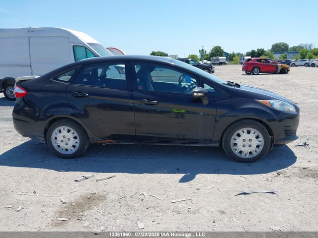 Ford Fiesta 2014 3FADP4BEXEM223556 Image 14