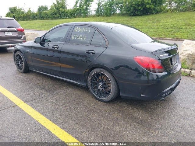 55SWF6EB6JU258417 Mercedes-Benz m276
