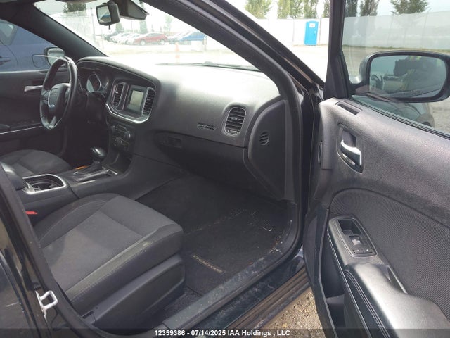 2C3CDXBGXFH844799 Dodge 2015