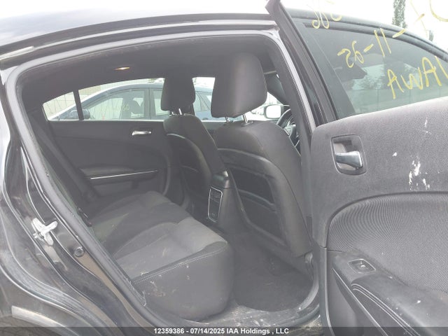 2C3CDXBGXFH844799 Dodge 2015