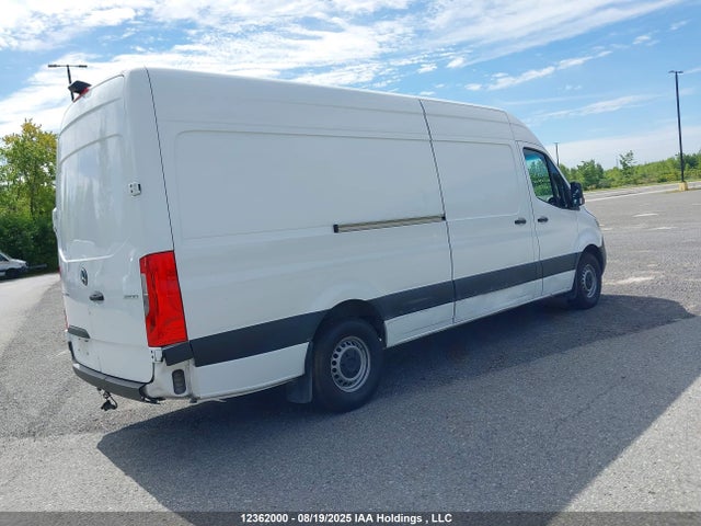 W1Y4KCHY2RP652187 Mercedes-Benz om654