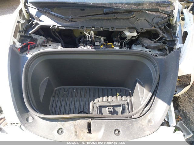 5YJYGDEF6MF137549 Tesla 2021