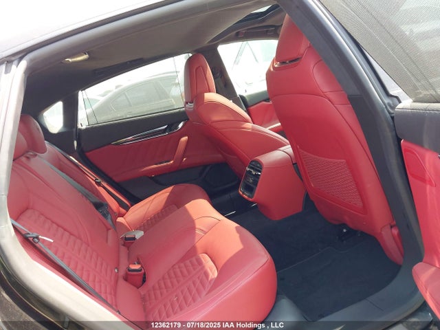 ZAM56YRS1M1374569 Maserati m156e