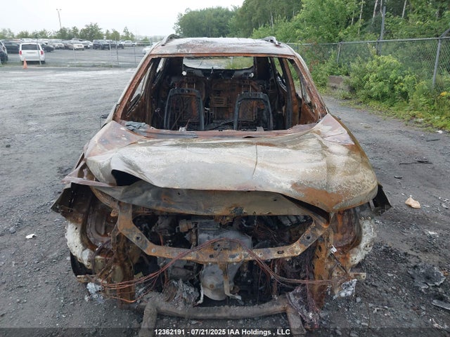 3GKALTEV7ML328305 GMC lyx