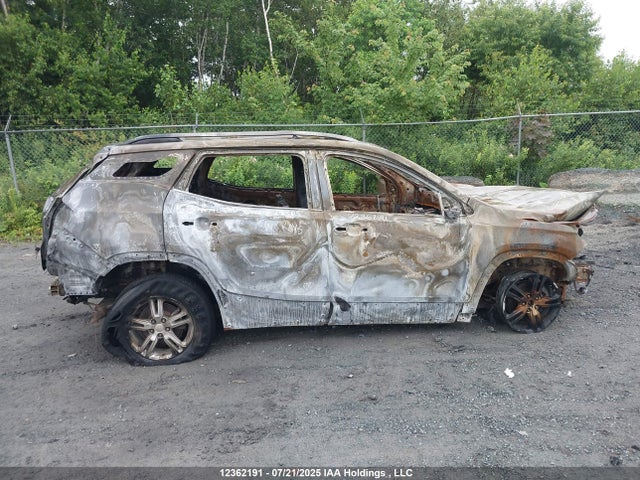3GKALTEV7ML328305 GMC lyx