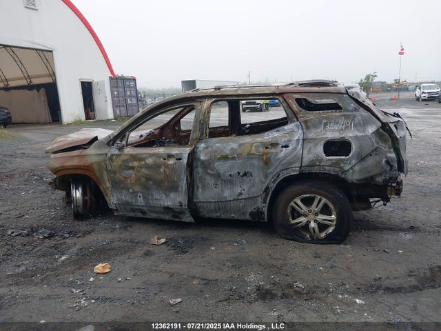 3GKALTEV7ML328305 GMC lyx