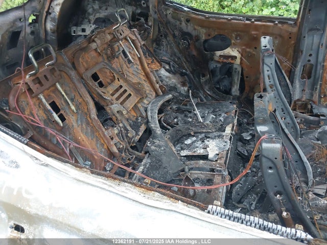 3GKALTEV7ML328305 GMC lyx