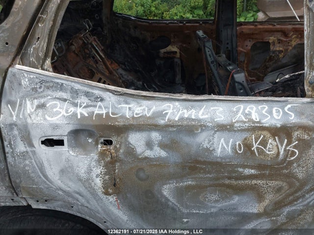 3GKALTEV7ML328305 GMC lyx
