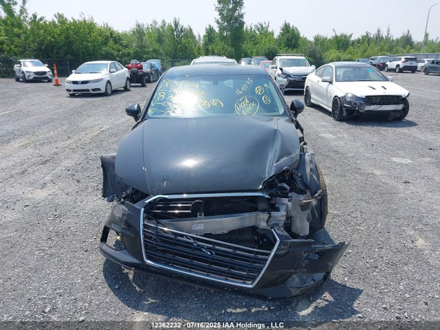 WAUE8GFF1J1069033 Audi A3
