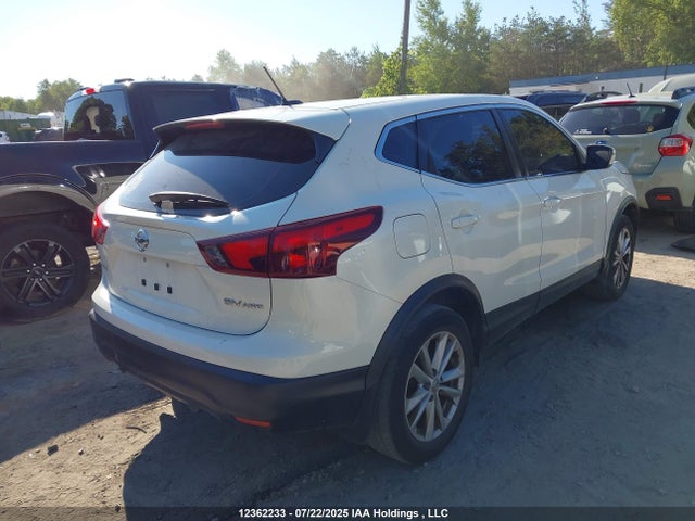 JN1BJ1CR1JW288053 Nissan 2018