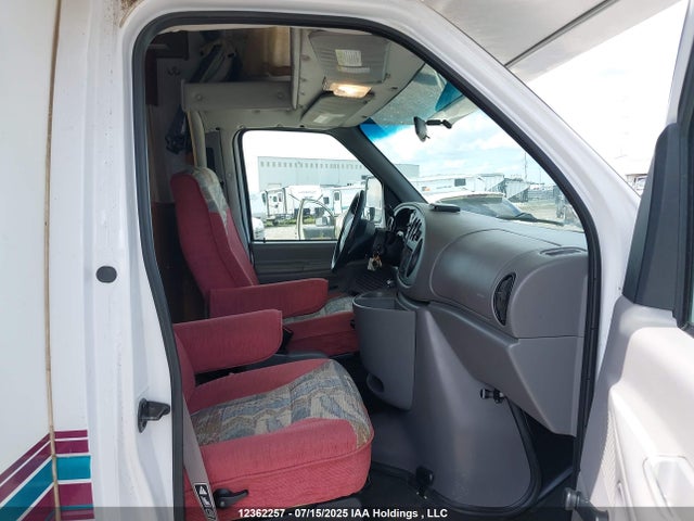Продаж на аукціоні авто 1999 Ford Econoline E350 Super Duty Ctwy V Rv, vin: 1FDWE30S2XHB18797, номер лоту: 12362257