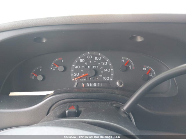 Продаж на аукціоні авто 1999 Ford Econoline E350 Super Duty Ctwy V Rv, vin: 1FDWE30S2XHB18797, номер лоту: 12362257