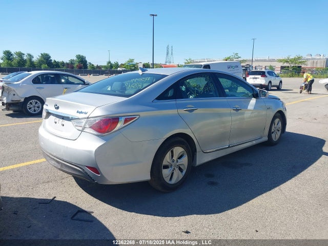 Hyundai dohc mpi theta ii 2015 KMHEC4A42FA138269 Image 4