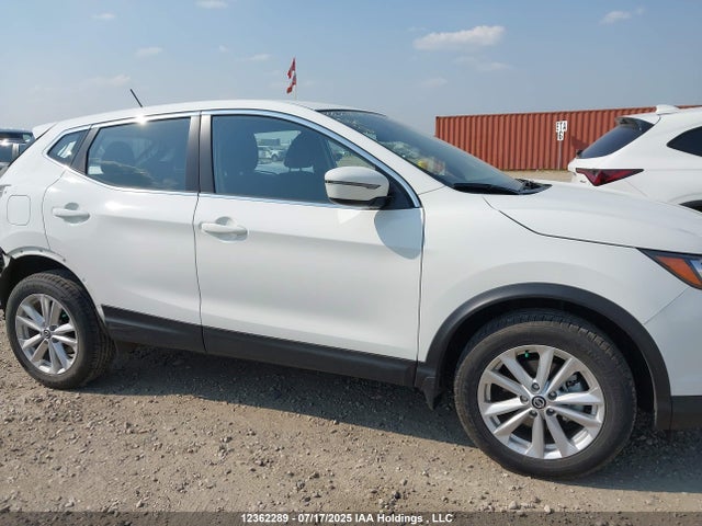 JN1BJ1CR8KW342529 Nissan ROGUE SPORT