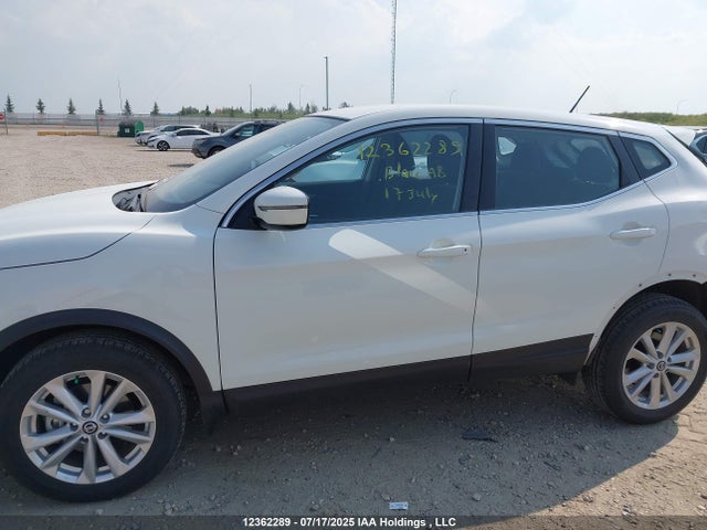JN1BJ1CR8KW342529 Nissan ROGUE SPORT