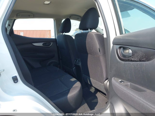 JN1BJ1CR8KW342529 Nissan ROGUE SPORT