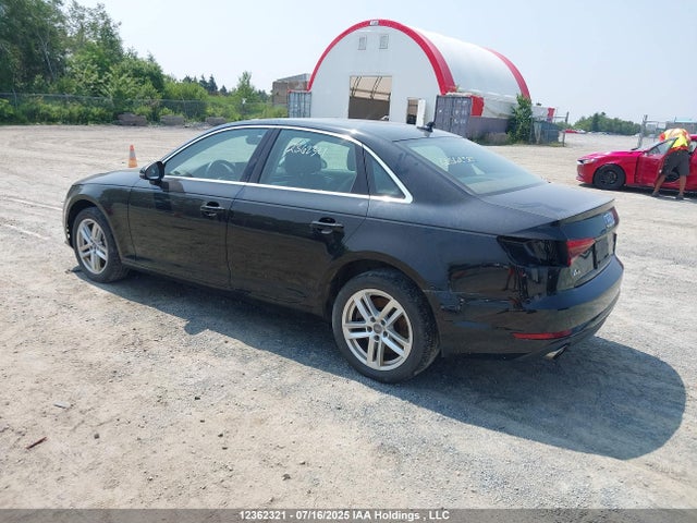 Audi A4 2017 WAUNNAF47HN063146 Image 40