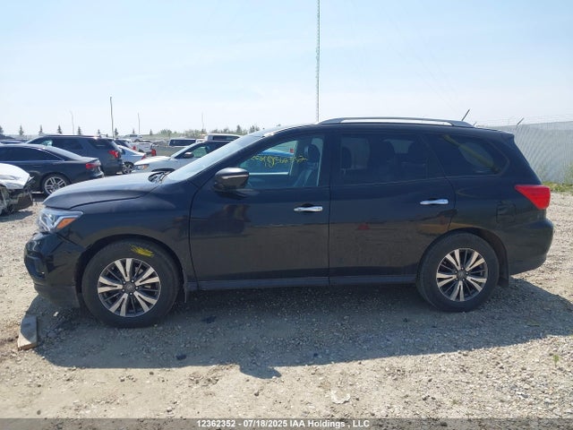 5N1DR2MM9JC602200 Nissan Pathfinder