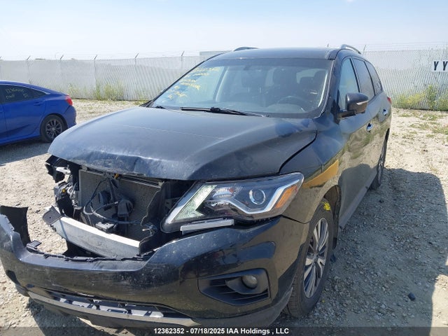 5N1DR2MM9JC602200 Nissan Pathfinder