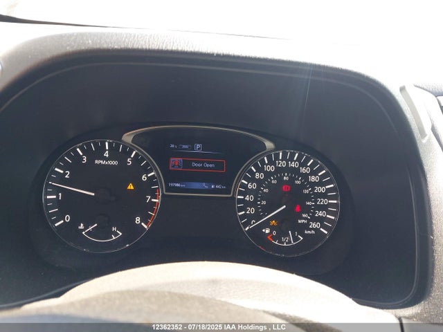5N1DR2MM9JC602200 Nissan Pathfinder