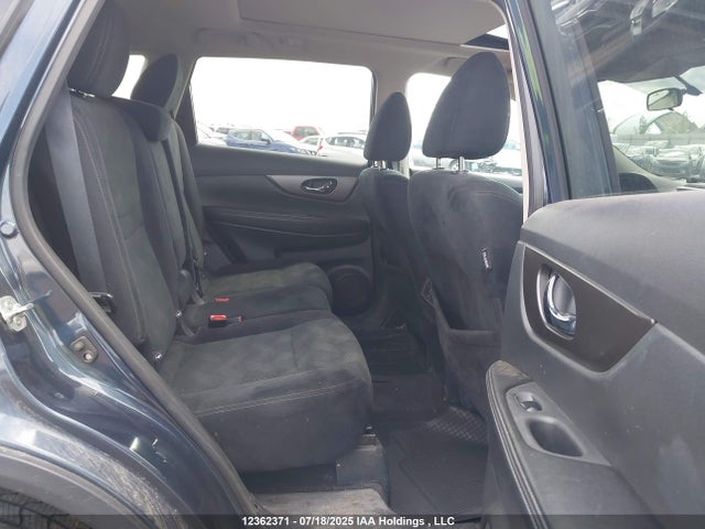 5N1AT2MV9GC752801 Nissan 2016
