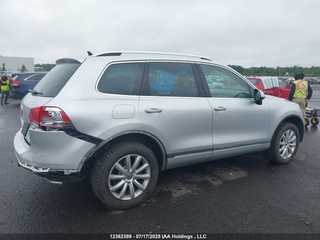 WVGEP9BPXED007968 Volkswagen 2014