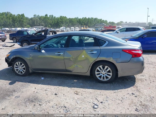 1N4AL3AP8HN350179 Nissan 2017