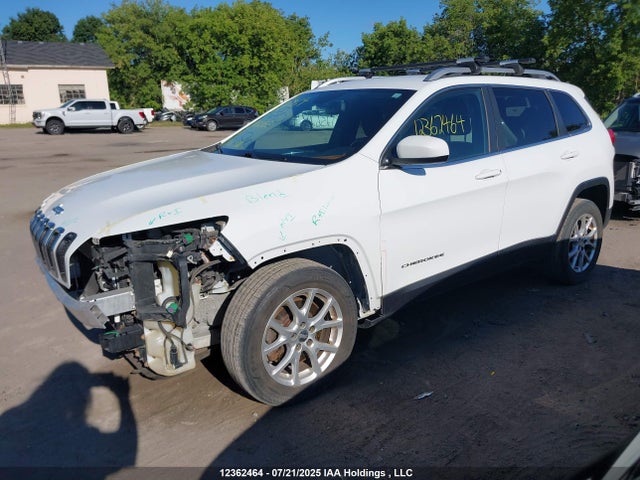 1C4PJLCB8EW234272 Jeep Cherokee