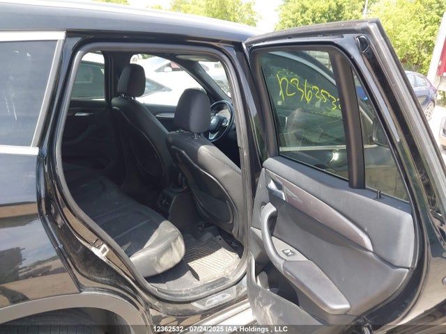 WBXHT3C57K5L35364 BMW X1