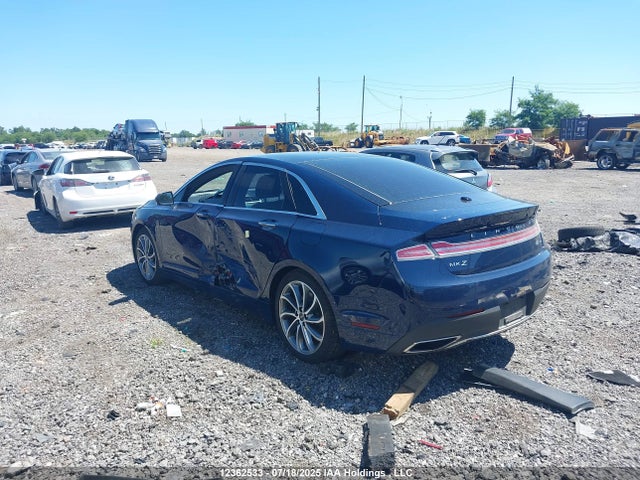 Lincoln 3.0l W/prem 2018 3LN6L5FC2JR618675 Image 3