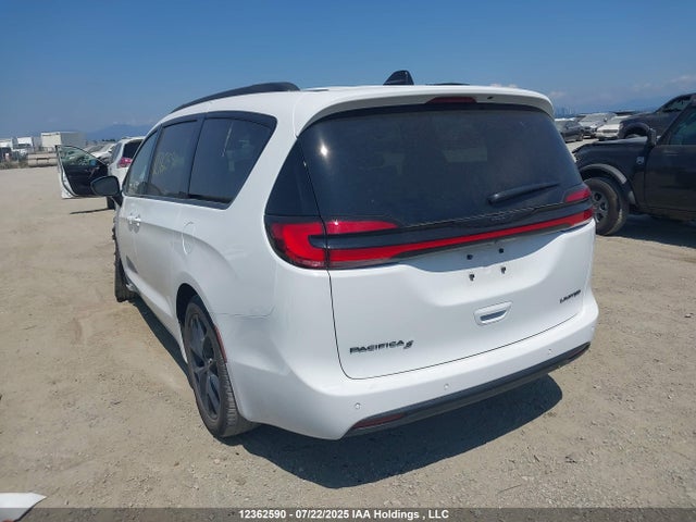 Chrysler 2025 2025 2C4RC1GG1SR545768 Image 3