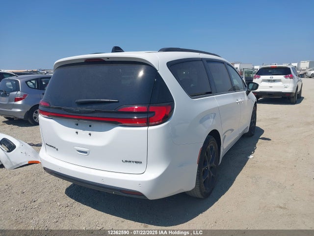 Chrysler 2025 2025 2C4RC1GG1SR545768 Image 4