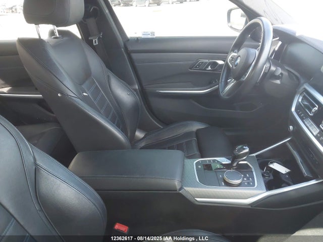 3MW5U9J06M8B51785 BMW M340I
