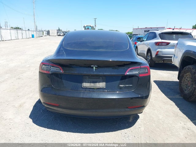 5YJ3E1EB4NF311826 Tesla MODEL 3