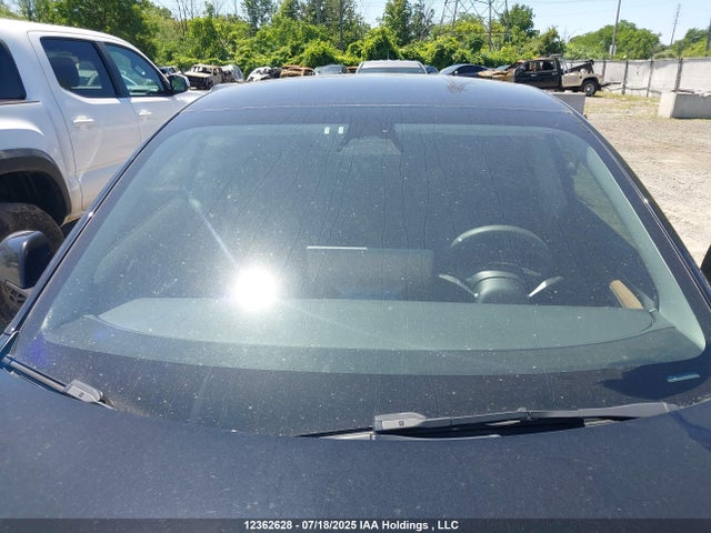 5YJ3E1EB4NF311826 Tesla MODEL 3