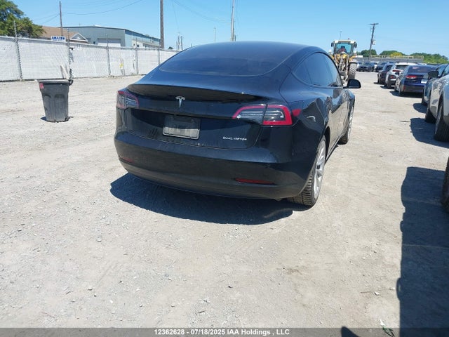 5YJ3E1EB4NF311826 Tesla MODEL 3