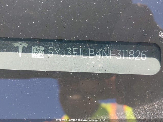 5YJ3E1EB4NF311826 Tesla MODEL 3